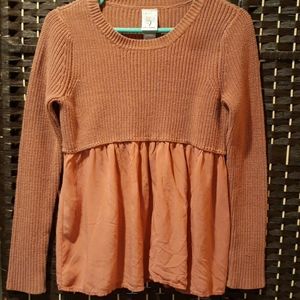 Adorable mauve colored sweater